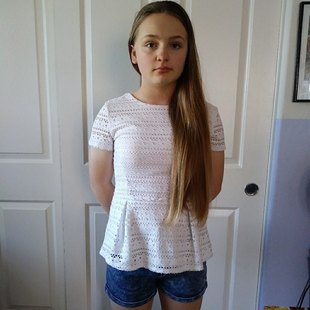 Gorgeous Feminine White Casual Top